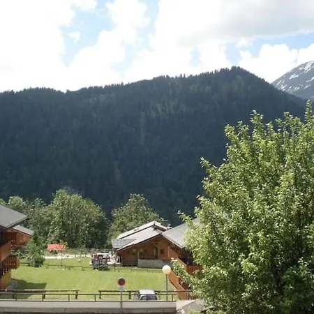 2 Pers. Chatel, 200m Telesiege, Terrasse, Wifi, Animaux Admis - Fr-1-676-157 Apartment *